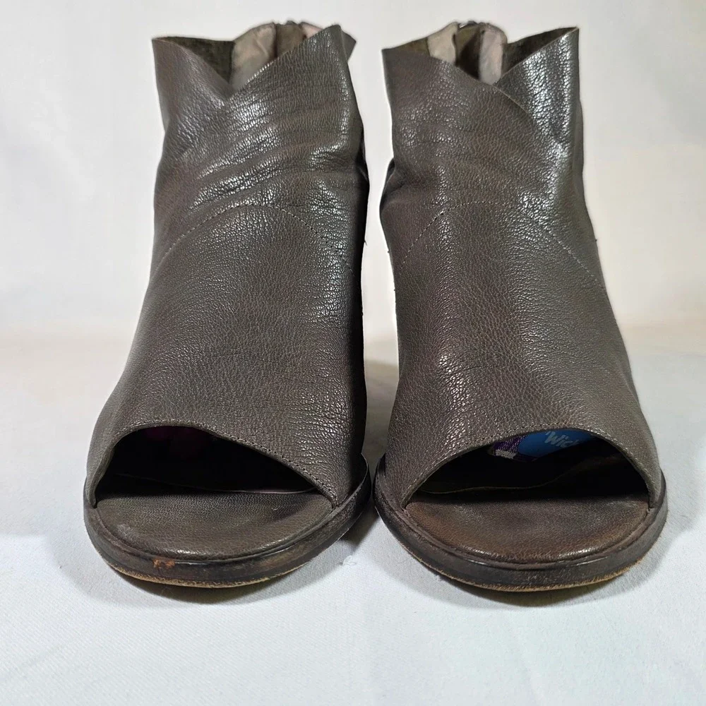 Eileen Fisher Ink Peep-toe Gray Leather Bootie Womens 9 Block Heel Boots